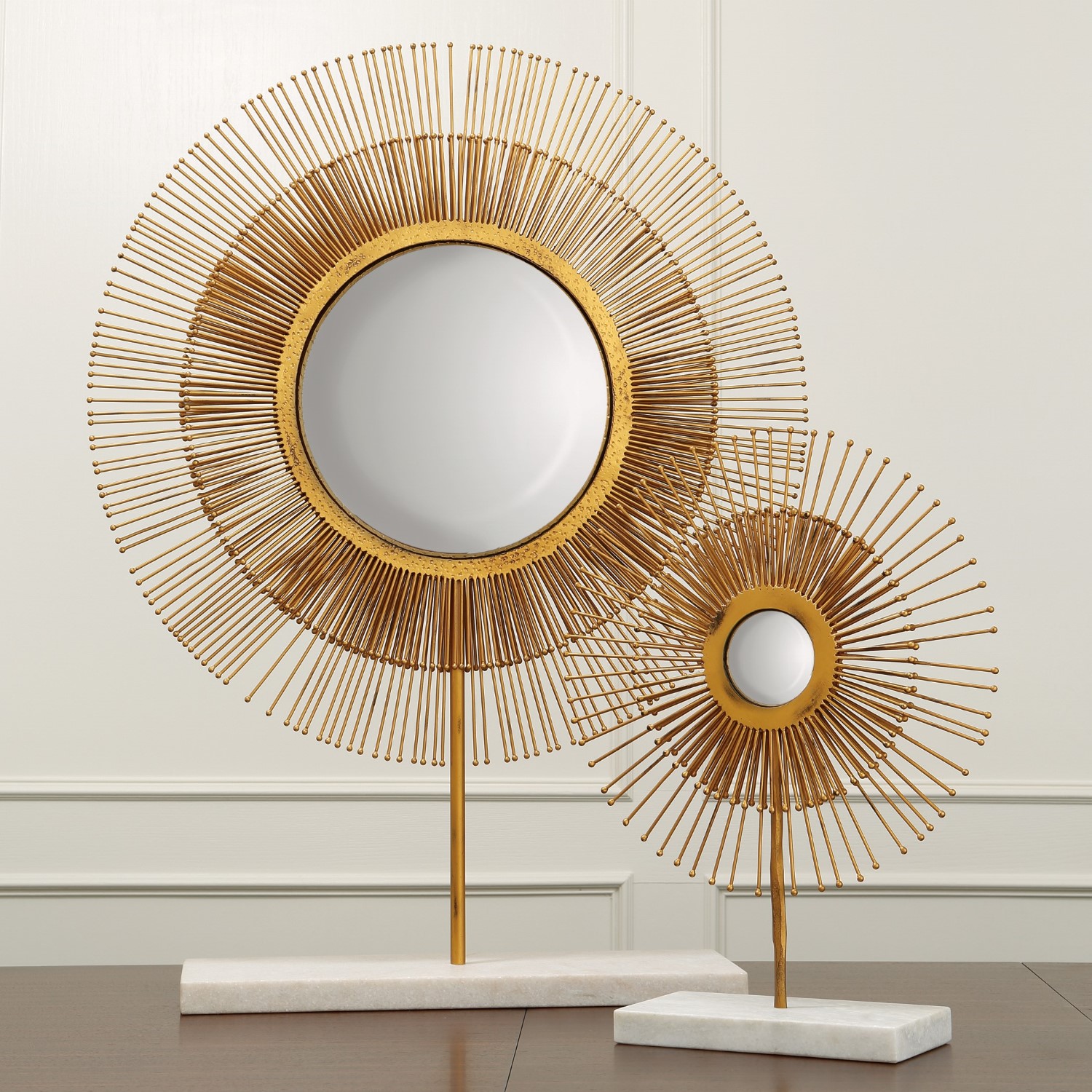 Gold Metal Güneş Figürü Modern Salon Aksesuarı